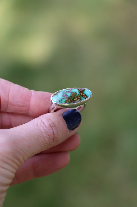 Horizontal Ring (size 8.5)