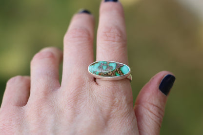 Horizontal Ring (size 8.5)