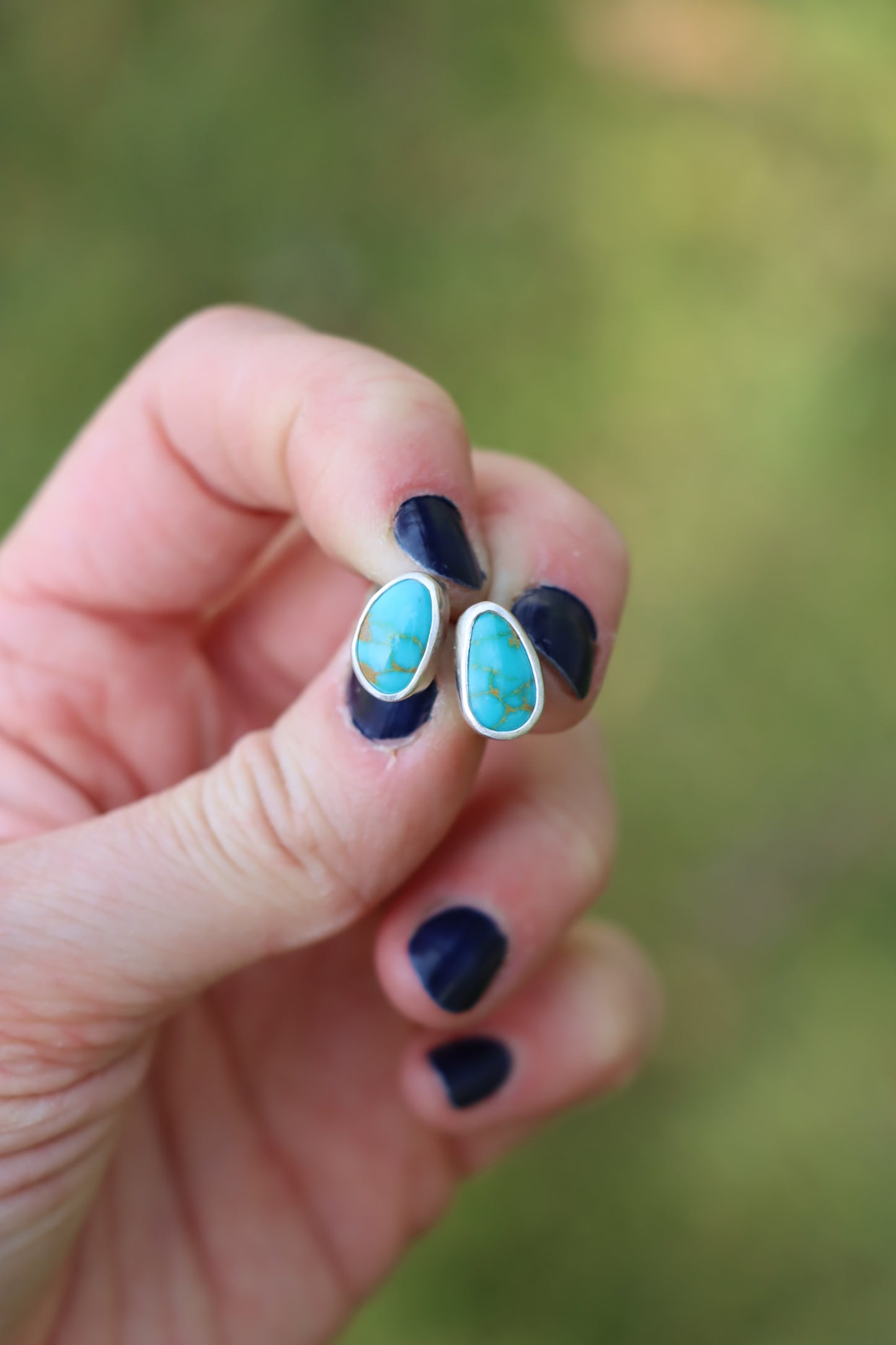 Stud Earrings (Kingman)