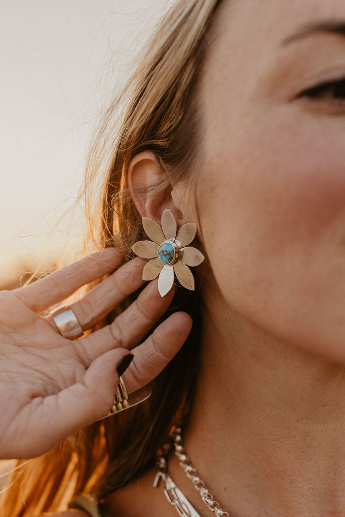 Daisy Stud Earrings (large)