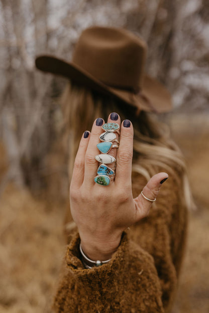 Horizontal Ring (size 7.5)