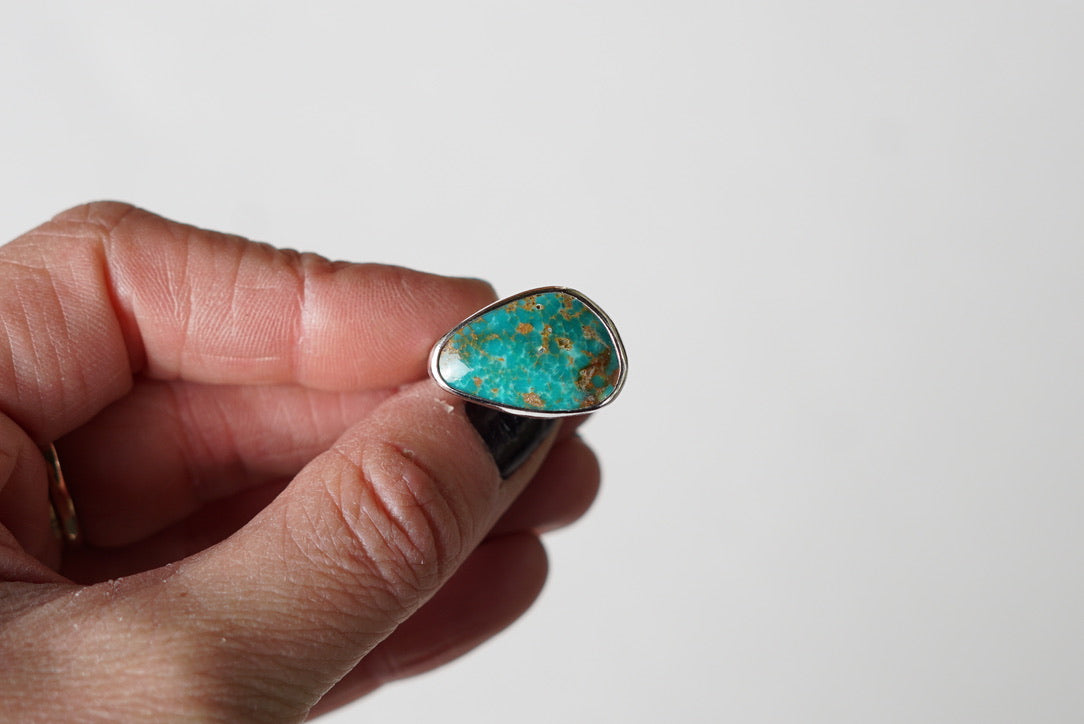 Horizontal Ring (size 6.75)