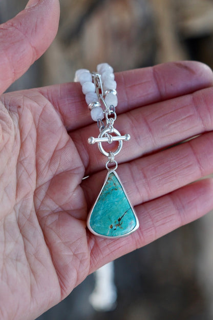 Metolius Necklace (Moonstone)