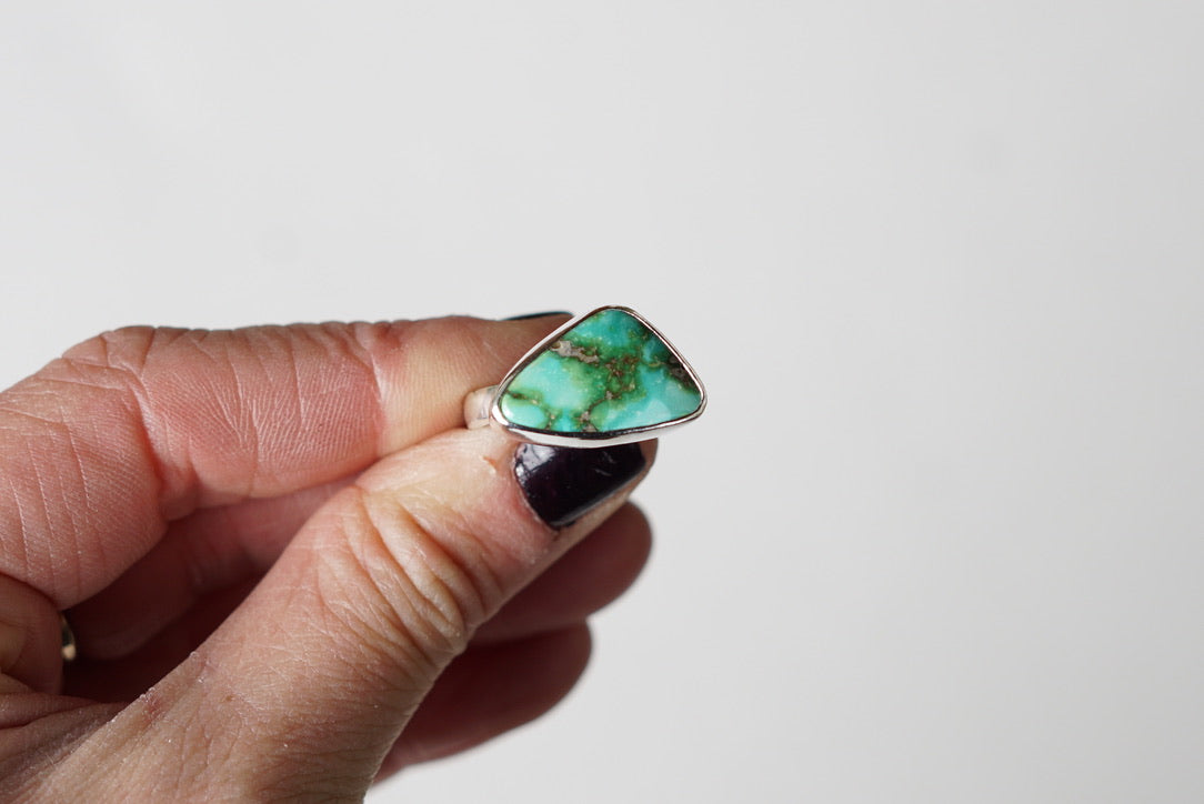 Horizontal Ring (size 7)