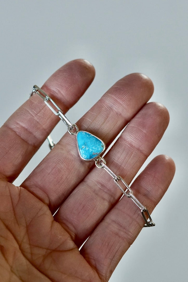 Cable Chain Adjustable Bracelet (Blue Moon)
