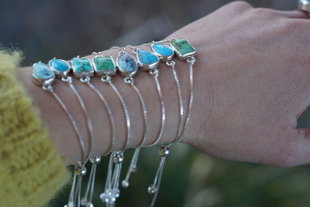 Box Chain Adjustable Bracelet (Sonoran Gold)