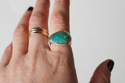 Horizontal Ring (size 6.75)