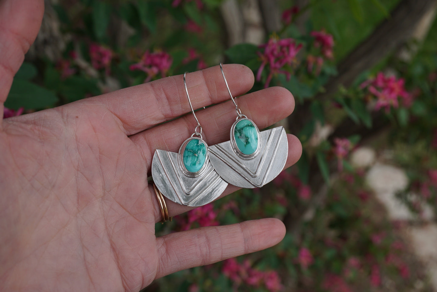 Chevron Danglers (Evans)