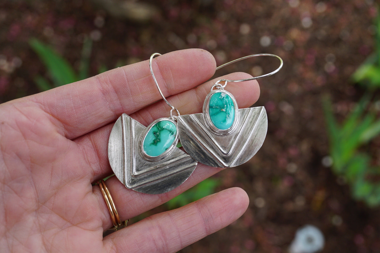 Chevron Danglers (Evans)