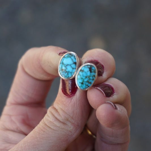 Stud Earrings (Kingman)