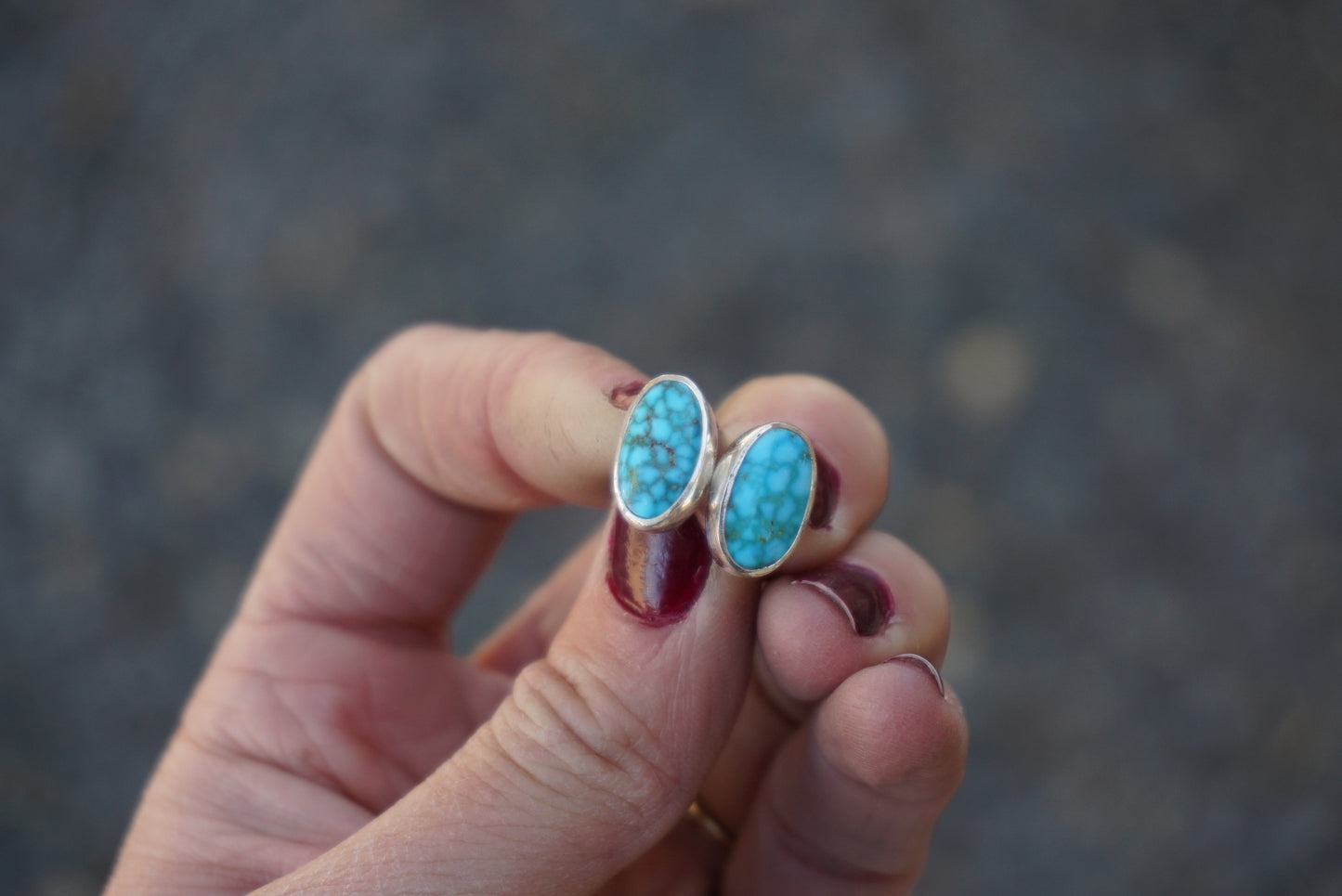 Stud Earrings (Kingman)