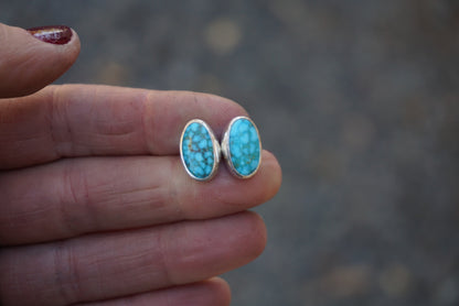 Stud Earrings (Kingman)