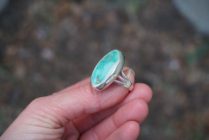 Sterling Silver & Emerald Valley Turquoise Ring (Size 8)