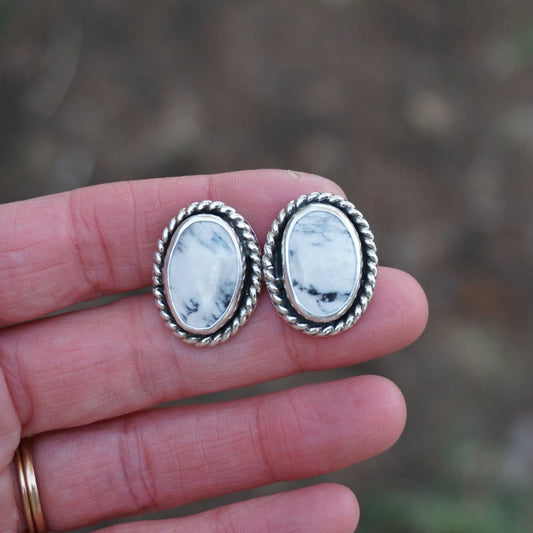 Turquoise Cufflink (White Buffalo)