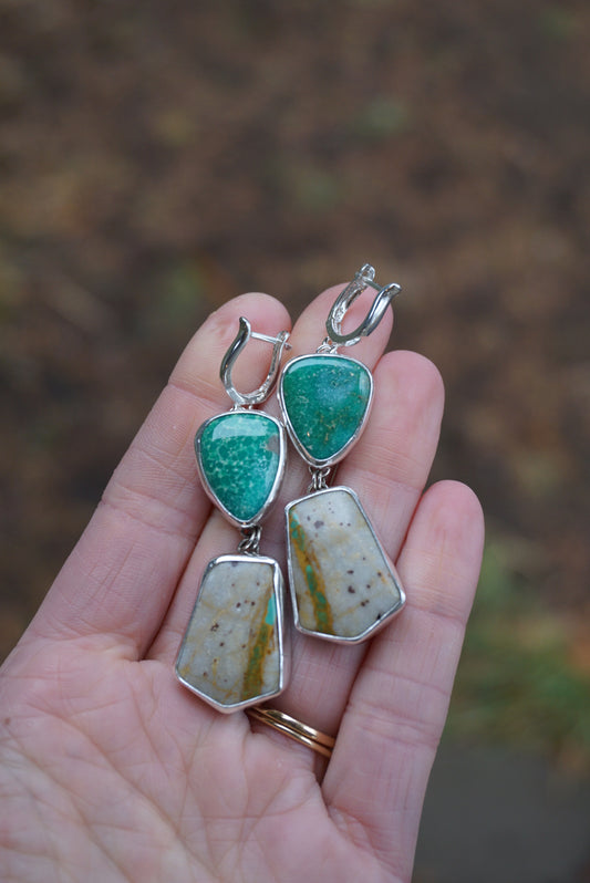Emerald Valley & Royston Ribbon Lever-Back Earrings