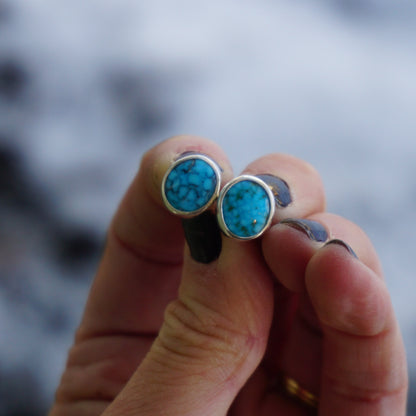 Stud Earrings (Kingman)