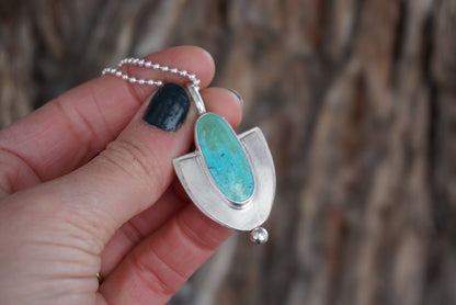 Northern Wind Necklace (Kingman)
