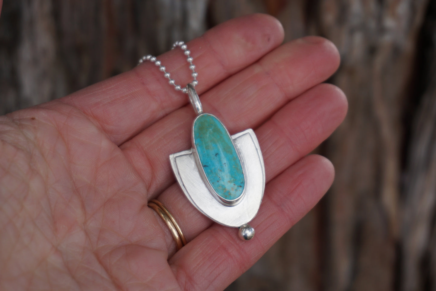 Northern Wind Necklace (Kingman)