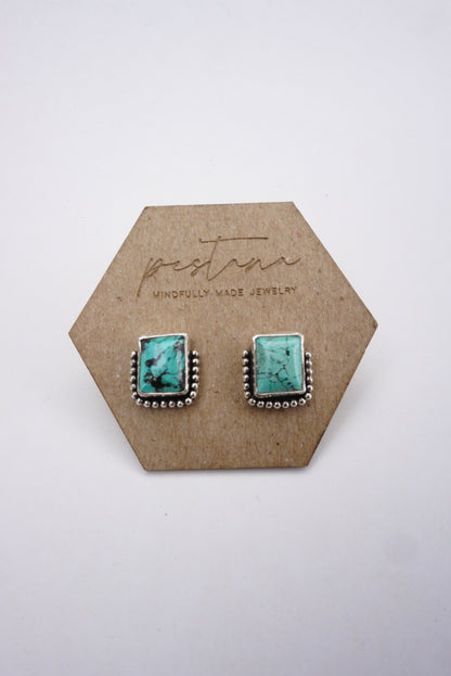 Stud Earrings (Kingman)
