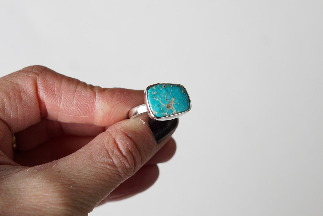 Horizontal Ring (size 8.25)