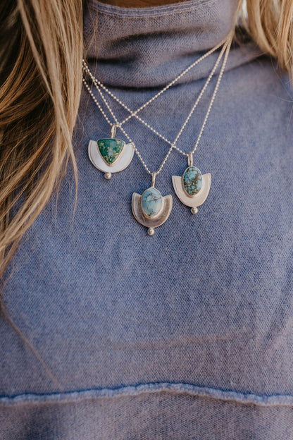 Northern Wind Necklace (Emerald Valley)