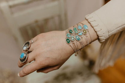 Box Chain Adjustable Bracelet (Emerald Valley)