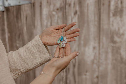 Lariat Necklace (White Buffalo)